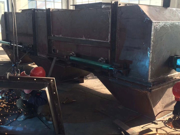 �Һ����ͨ������